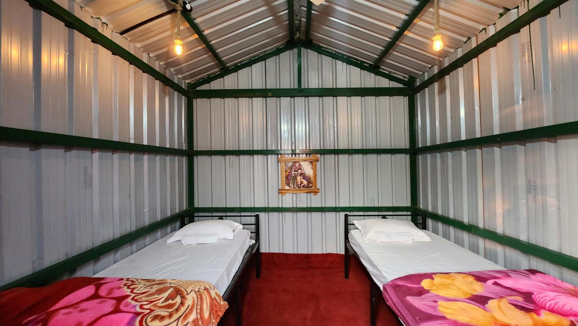 Junglee Nest Holiday Home & Huts 마하발레슈와르 외부 사진