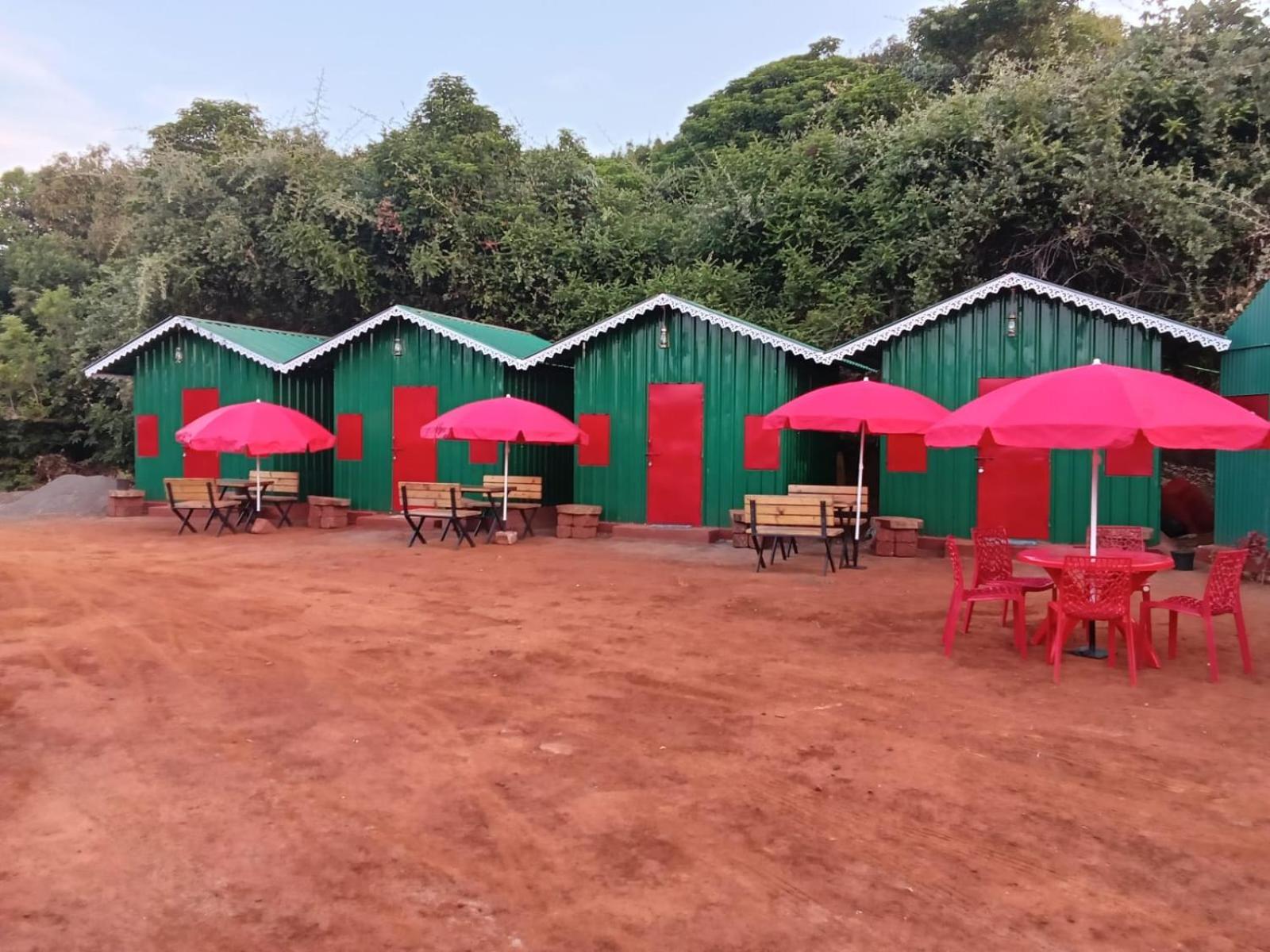 Junglee Nest Holiday Home & Huts 마하발레슈와르 외부 사진