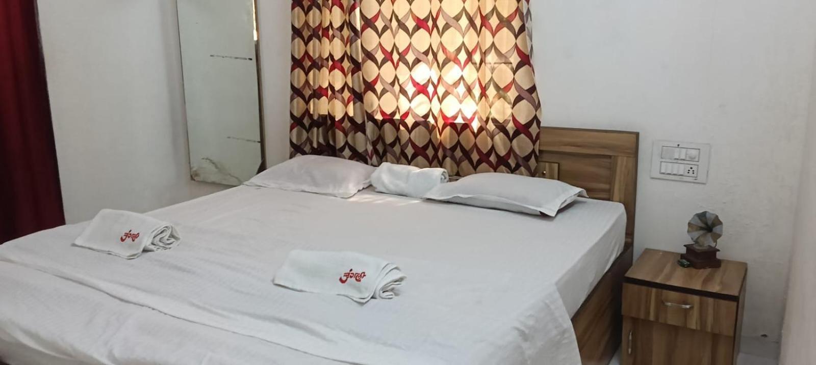 Junglee Nest Holiday Home & Huts 마하발레슈와르 객실 사진